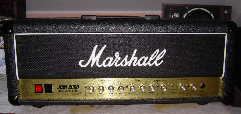 Marshall jcm2000 dsl 100 front